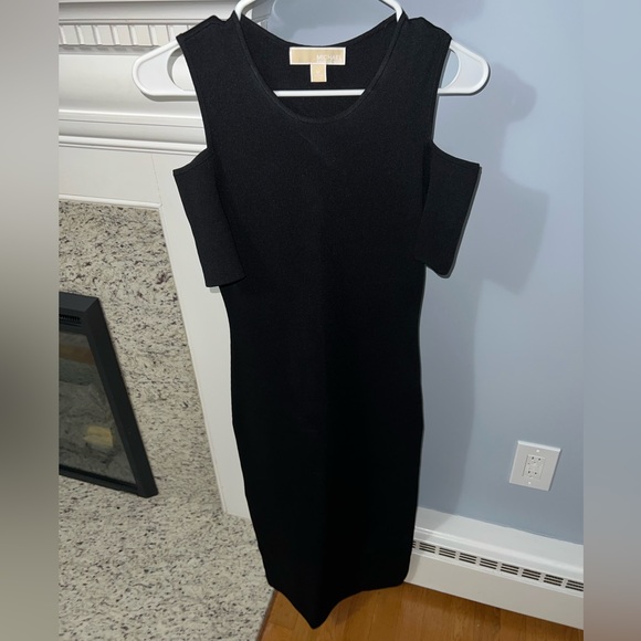 Micheal Kors Peekaboo Midi Dress - Picture 2 of 6